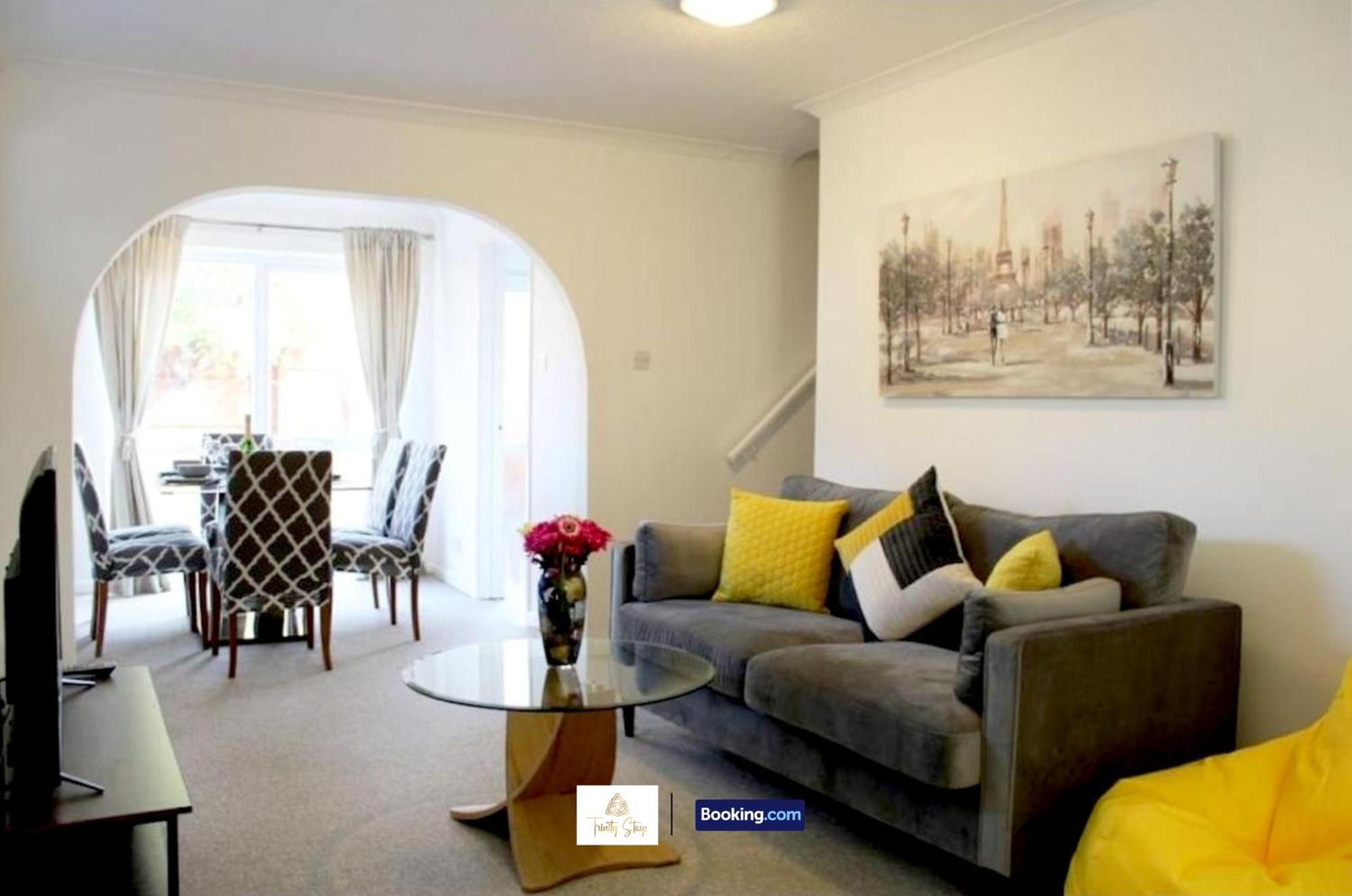 4 Bedroom House With Parking Near City Centre By Trinity Stays Short Lets & Serviced Accommodation Cambridge Екстер'єр фото