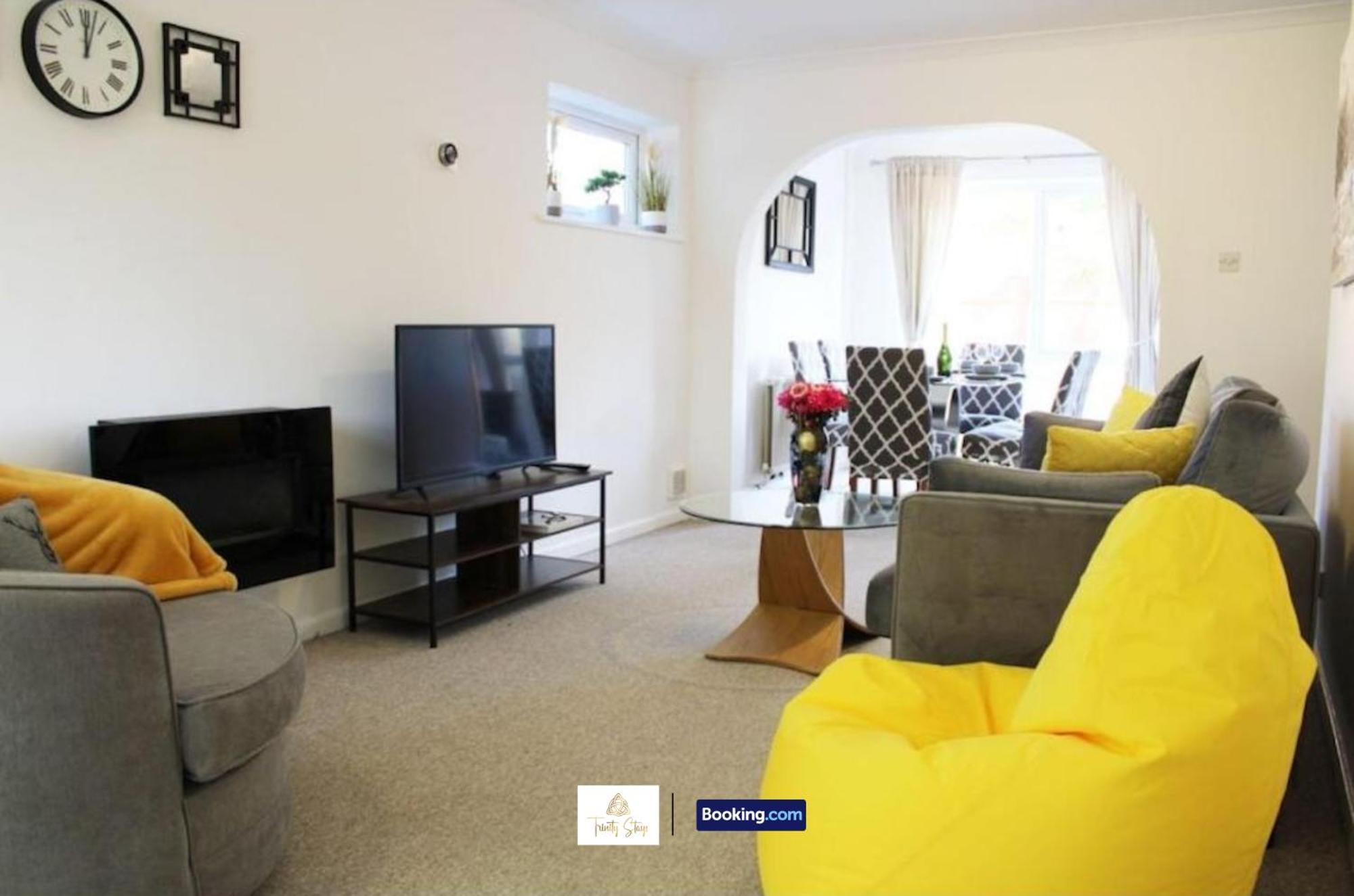 4 Bedroom House With Parking Near City Centre By Trinity Stays Short Lets & Serviced Accommodation Cambridge Екстер'єр фото